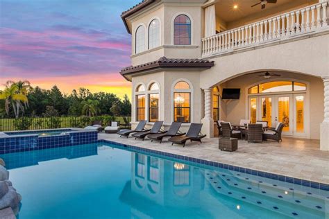 Uncover the secrets of relaxation at Magic Villa in Orlando, Florida